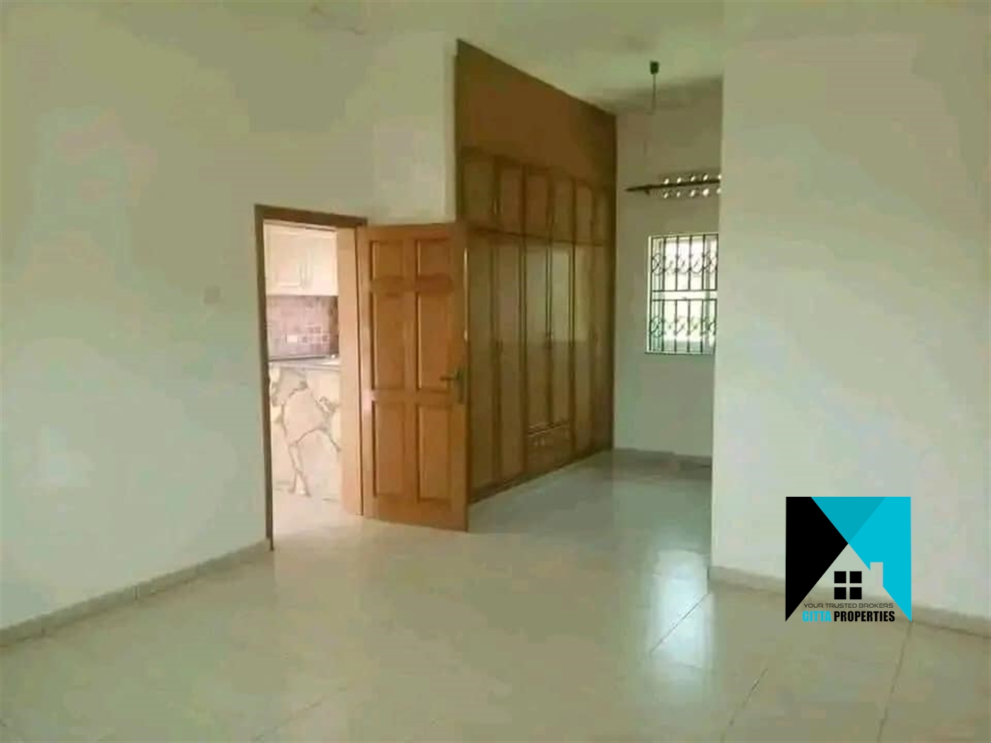 Bungalow for rent in Luzira Kampala