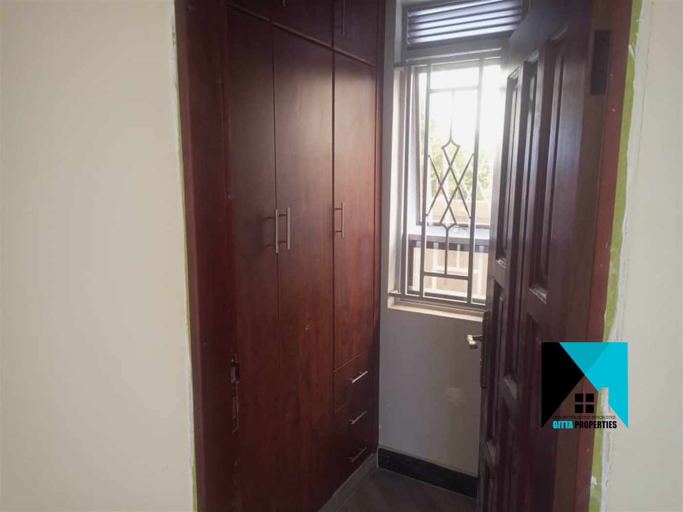 Semi Detached for rent in Kyaliwajjala Wakiso