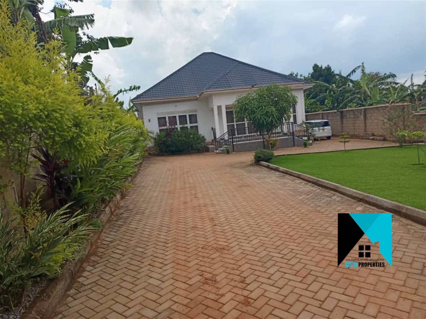 Bungalow for sale in Katabi Wakiso