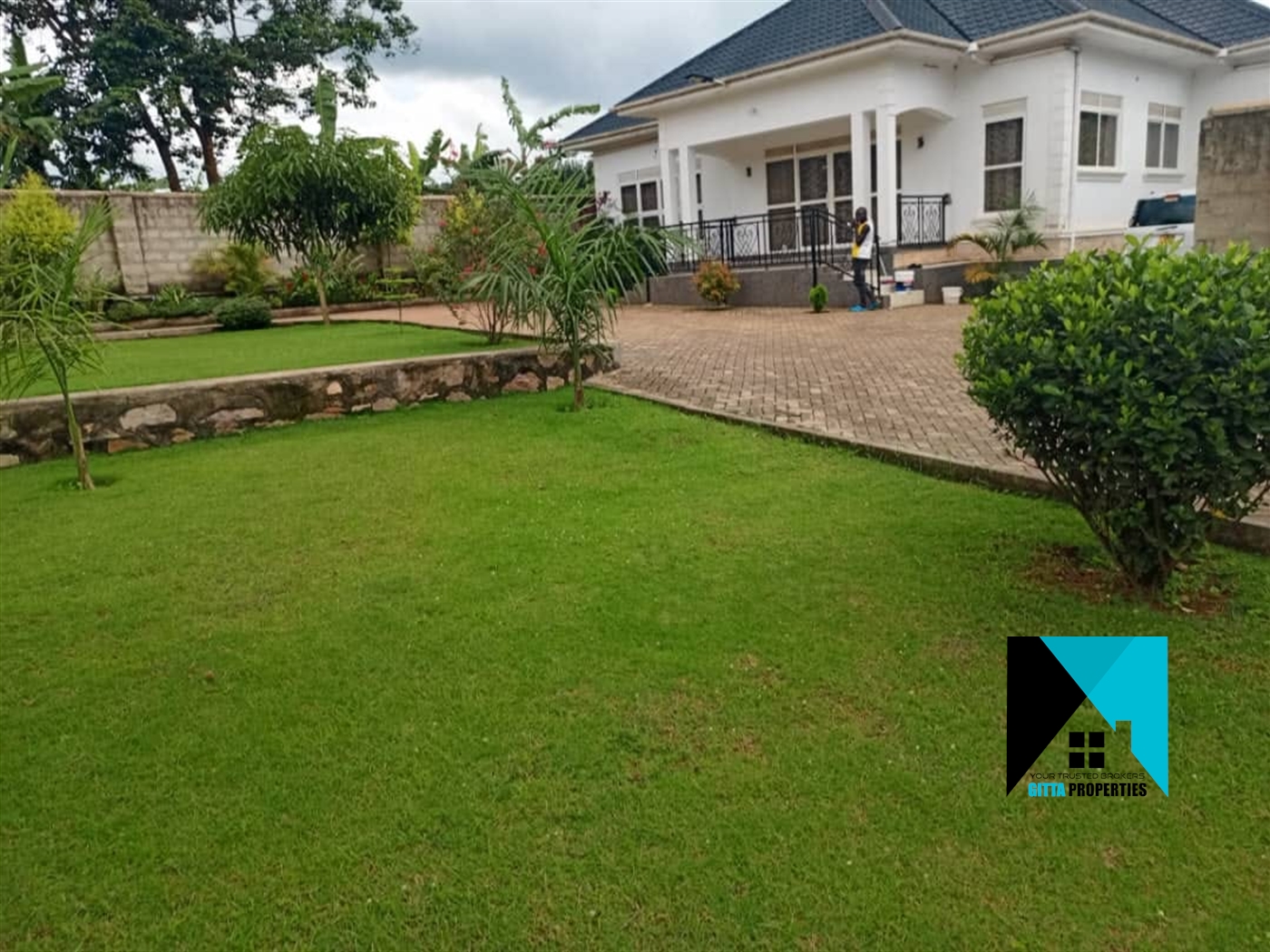 Bungalow for sale in Katabi Wakiso