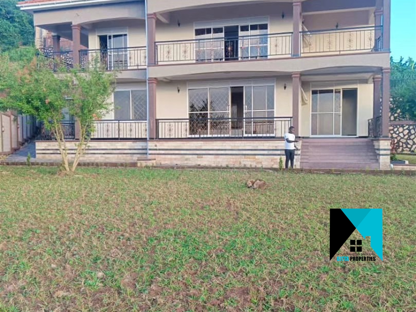 Storeyed house for sale in Bwebajja Wakiso