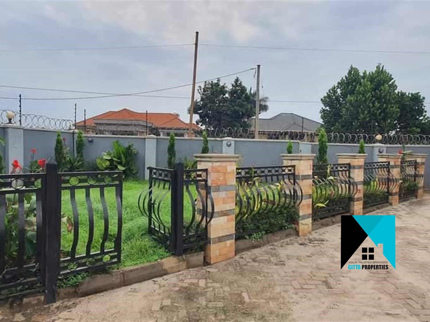 Bungalow for sale in Mbalwa Wakiso