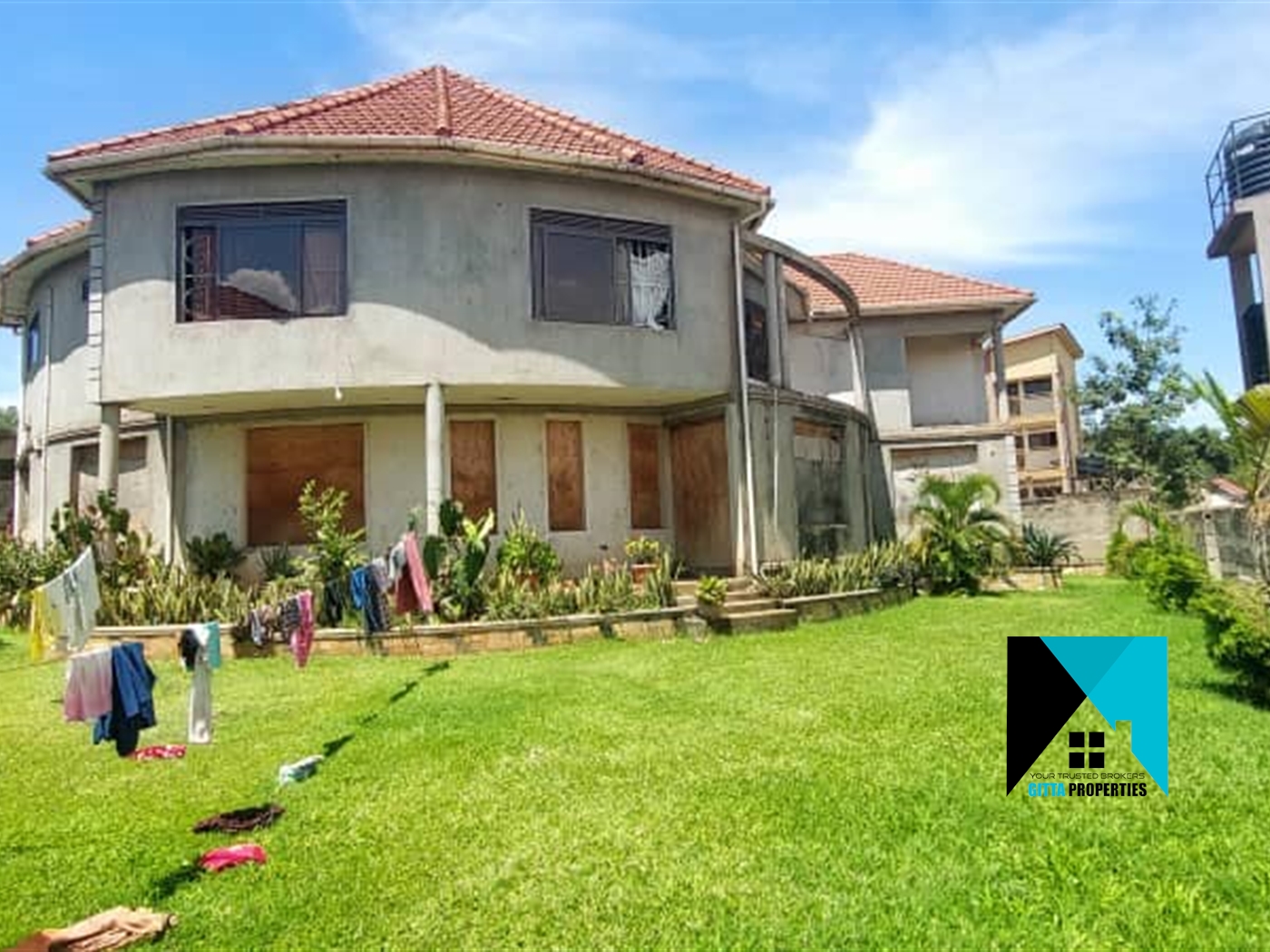 Storeyed house for sale in Najjera Wakiso