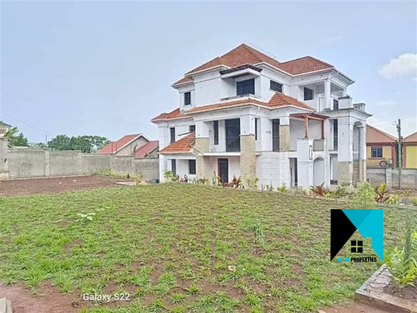 Mansion for sale in Bulenga Wakiso