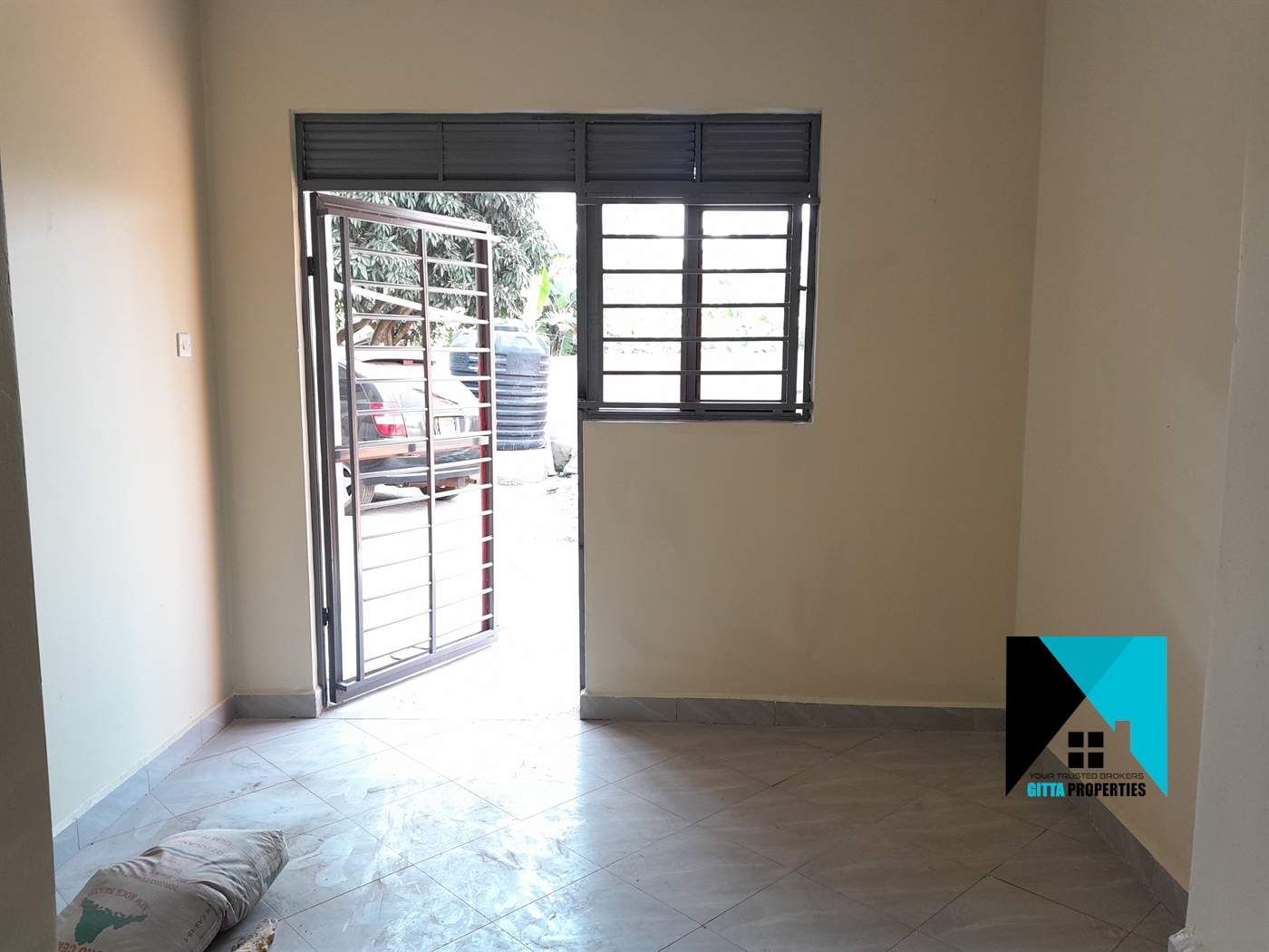 Semi Detached for rent in Kyaliwajjala Wakiso