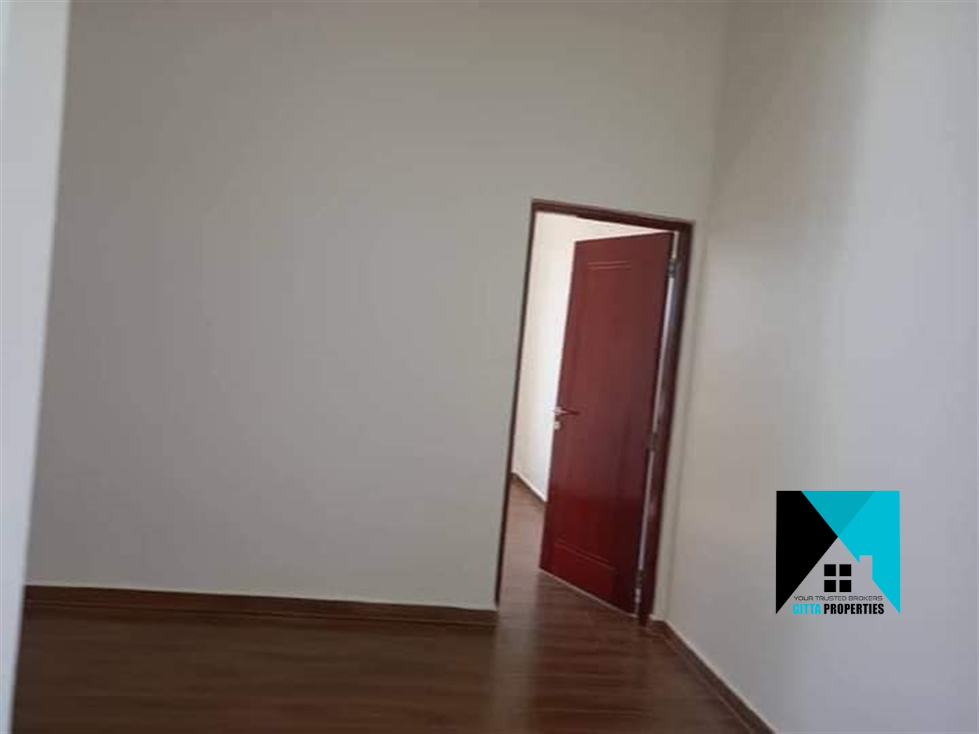 Duplex for sale in Kyanja Kampala