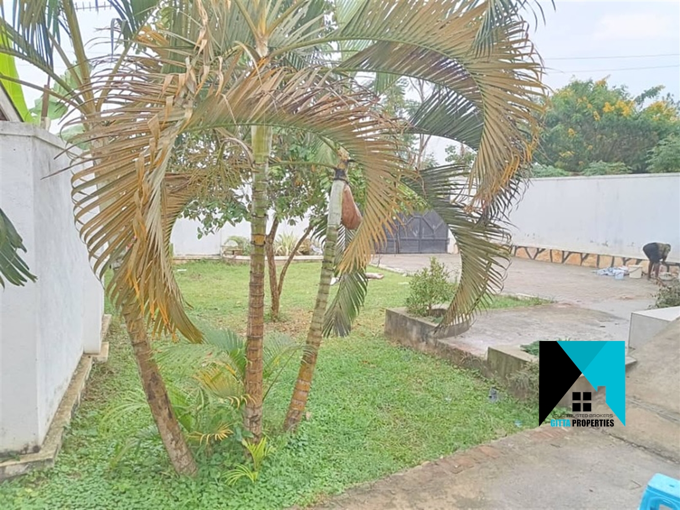 Bungalow for sale in Kubbiri Mukono