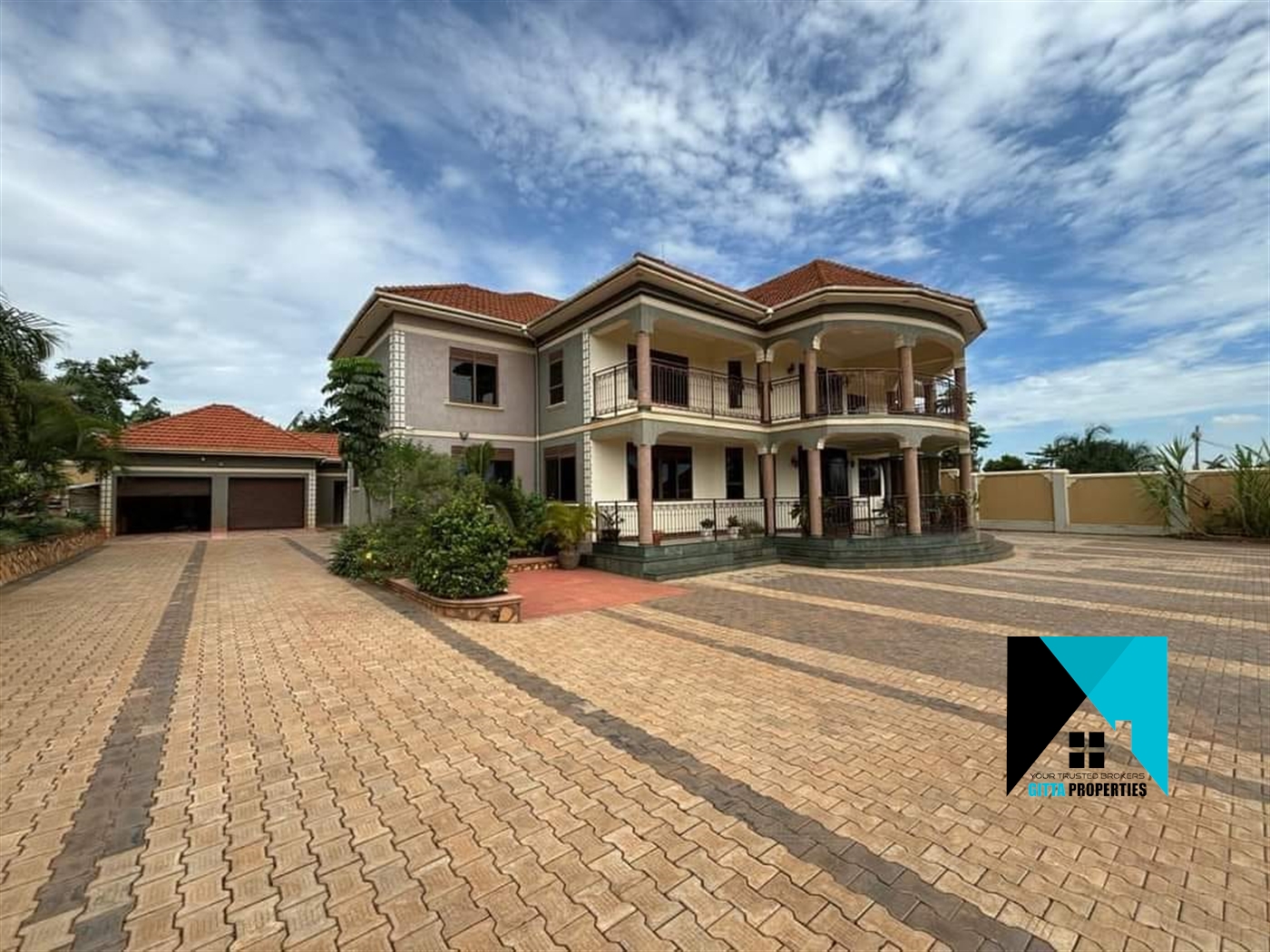 Storeyed house for sale in Bulindo Wakiso