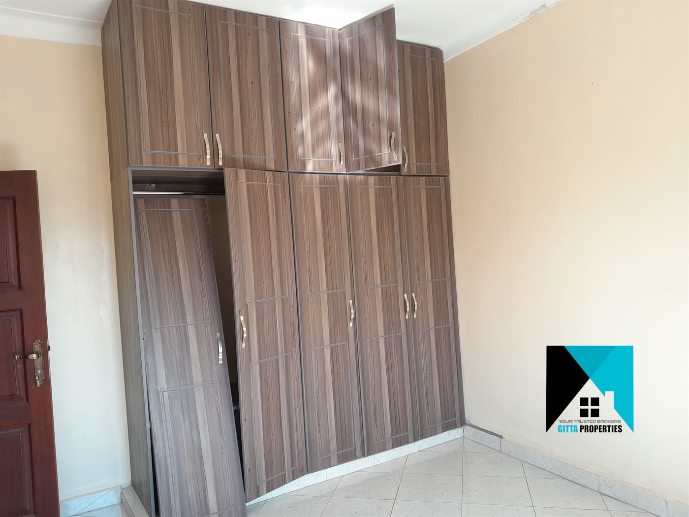 Apartment for rent in Naalya Wakiso