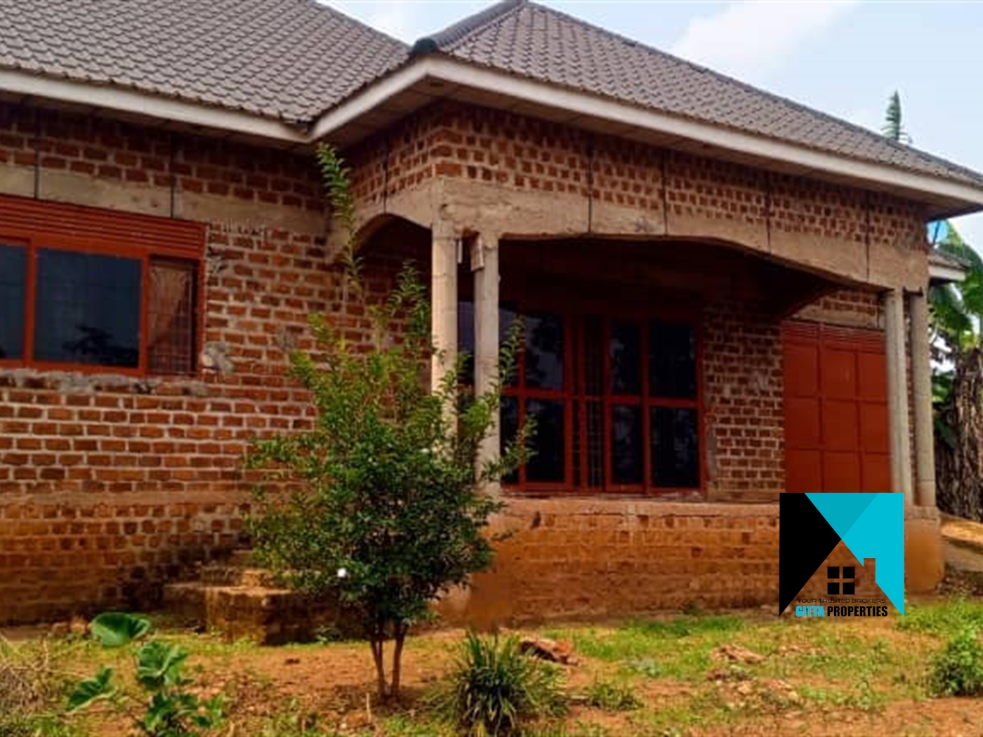 Shell House for sale in Kiryagonjja Wakiso