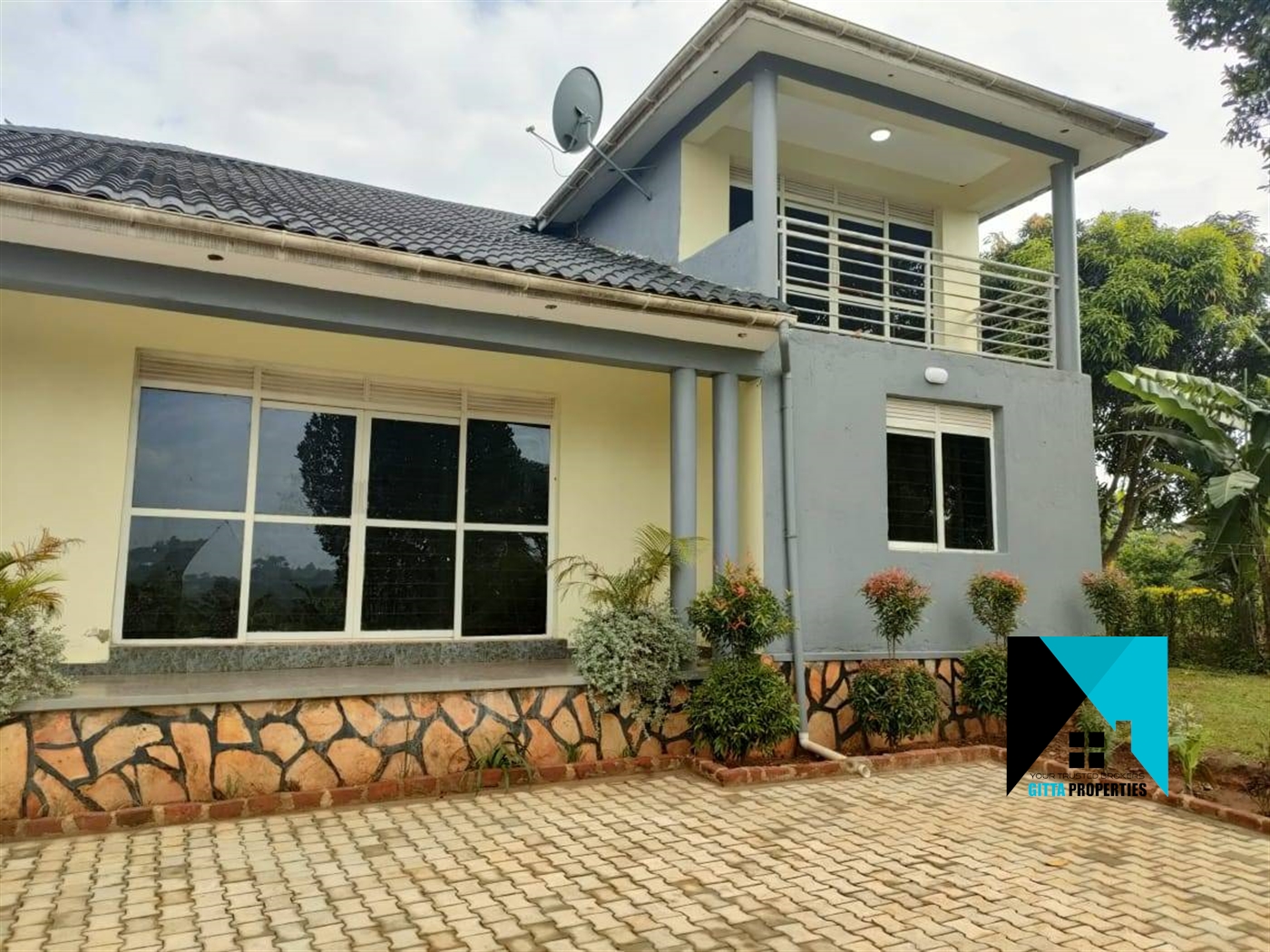 Storeyed house for sale in Katubwe Wakiso