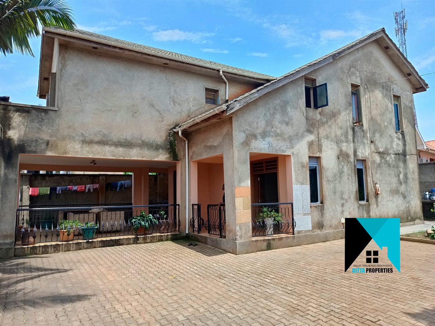 Storeyed house for sale in Kireku Wakiso