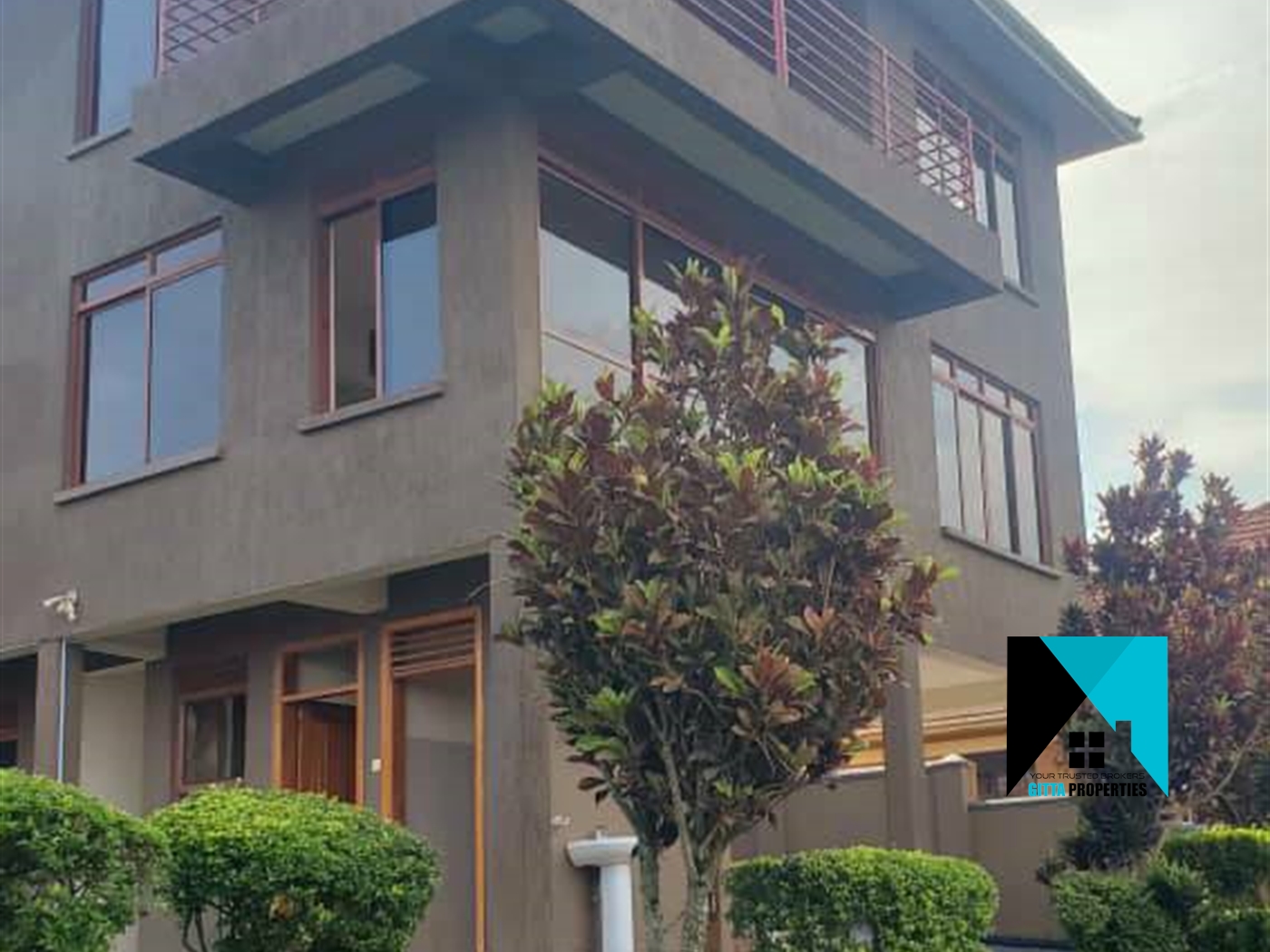 Storeyed house for sale in Akright Wakiso