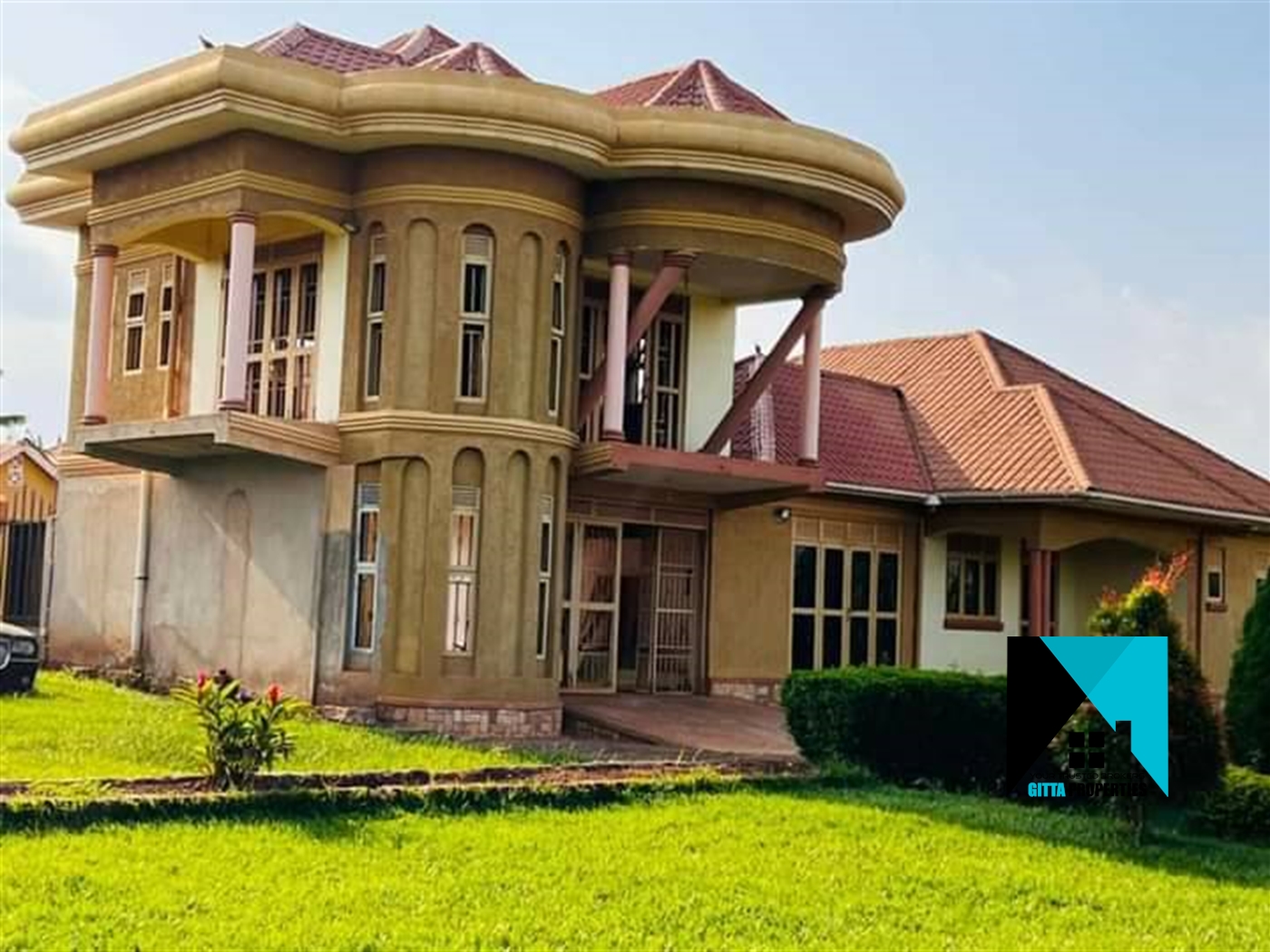 Storeyed house for sale in Kiwenda Wakiso