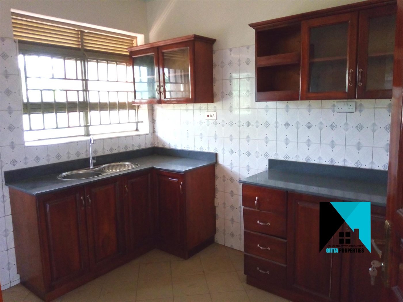 Apartment for rent in Namugongo Wakiso