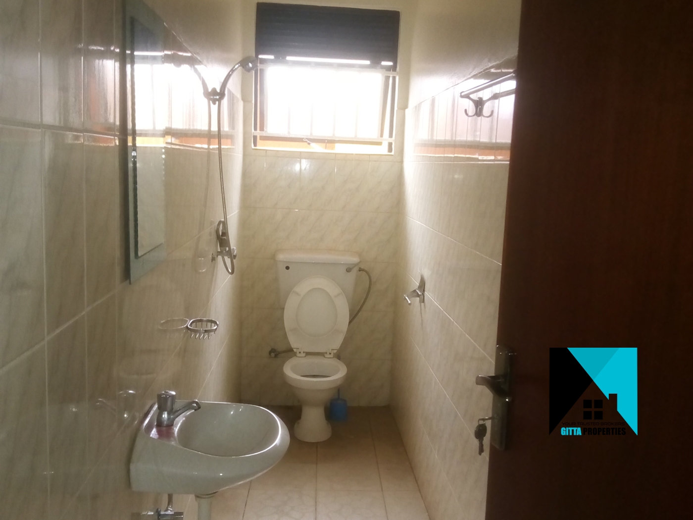 Semi Detached for rent in Kyaliwajjala Wakiso