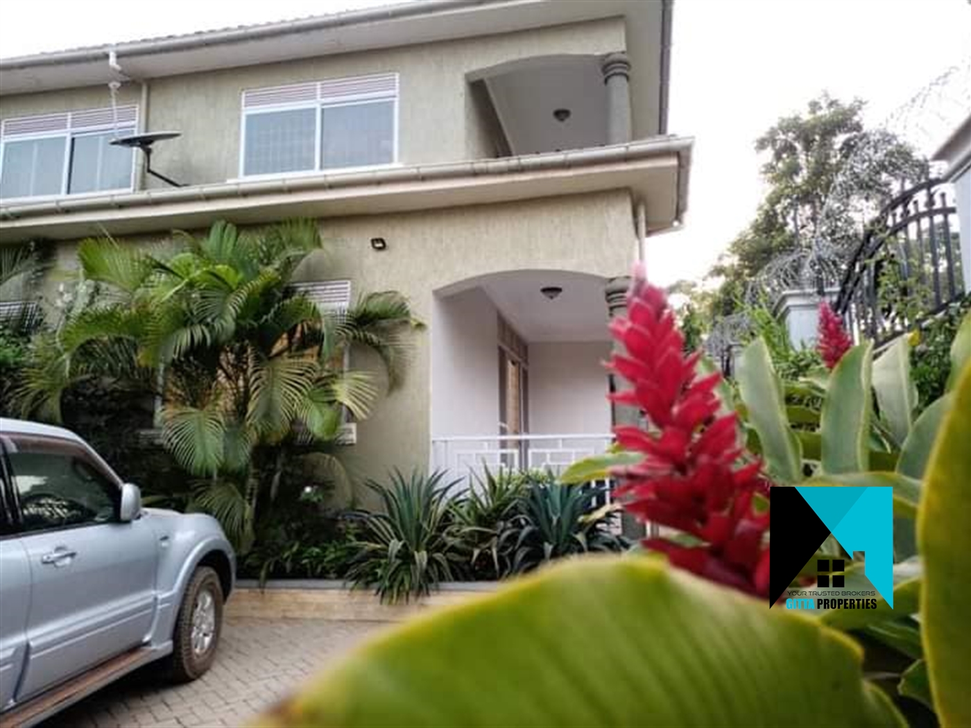 Duplex for rent in Buwaate Wakiso