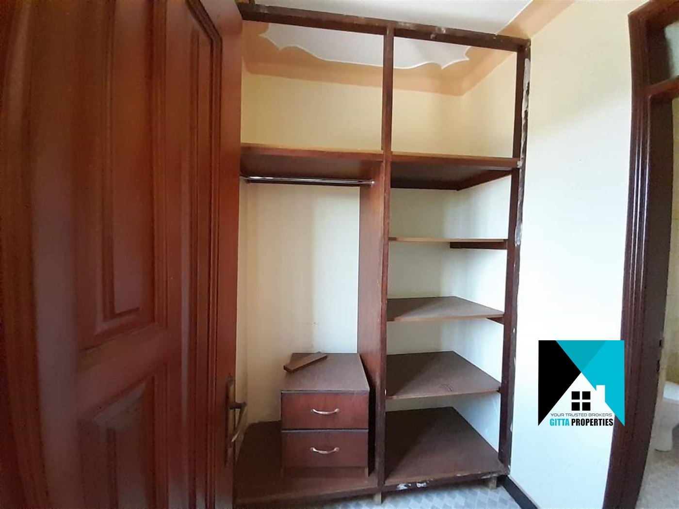 Apartment for rent in Bweyogerere Wakiso