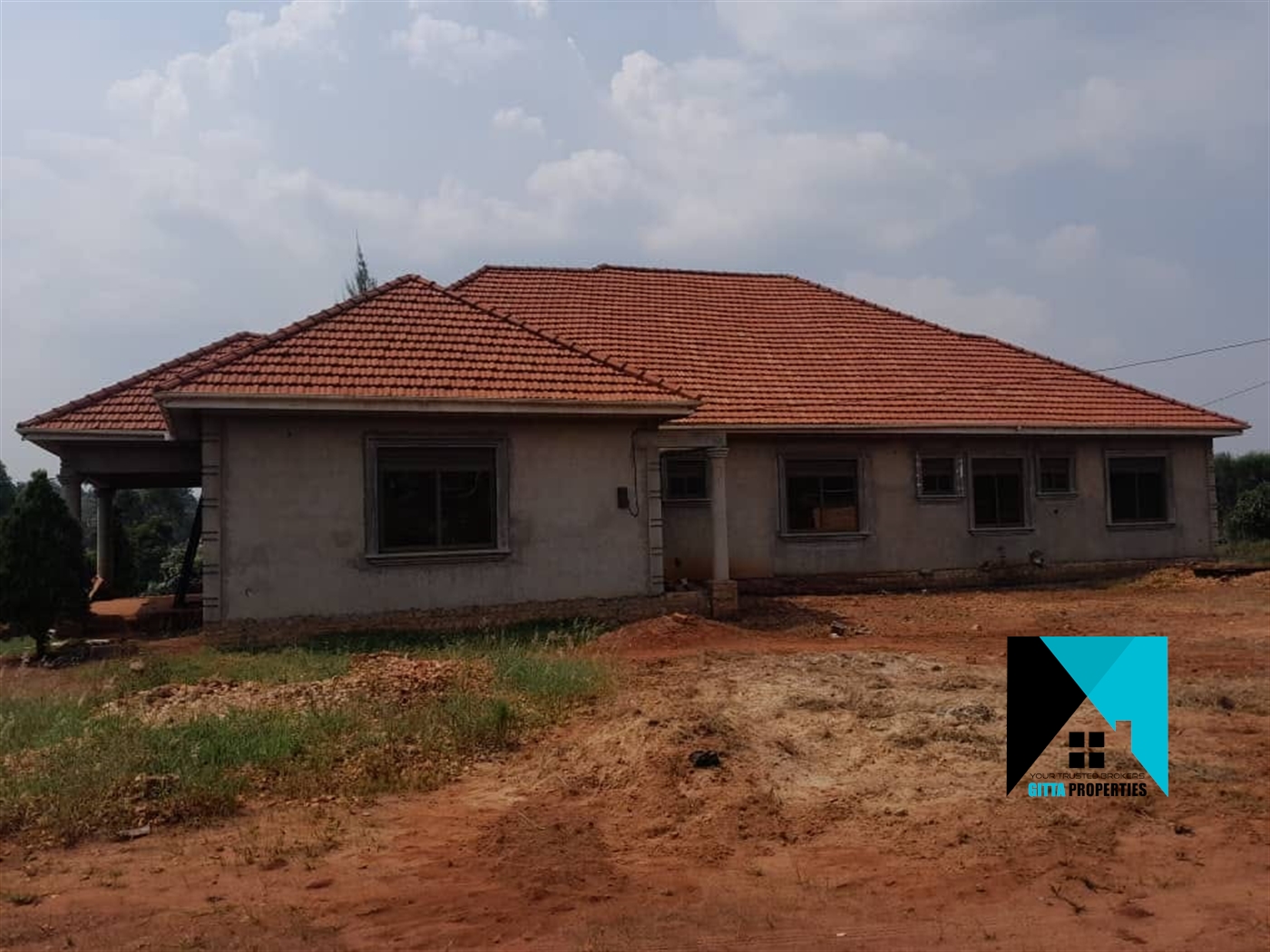 Shell House for sale in Ddundu Wakiso