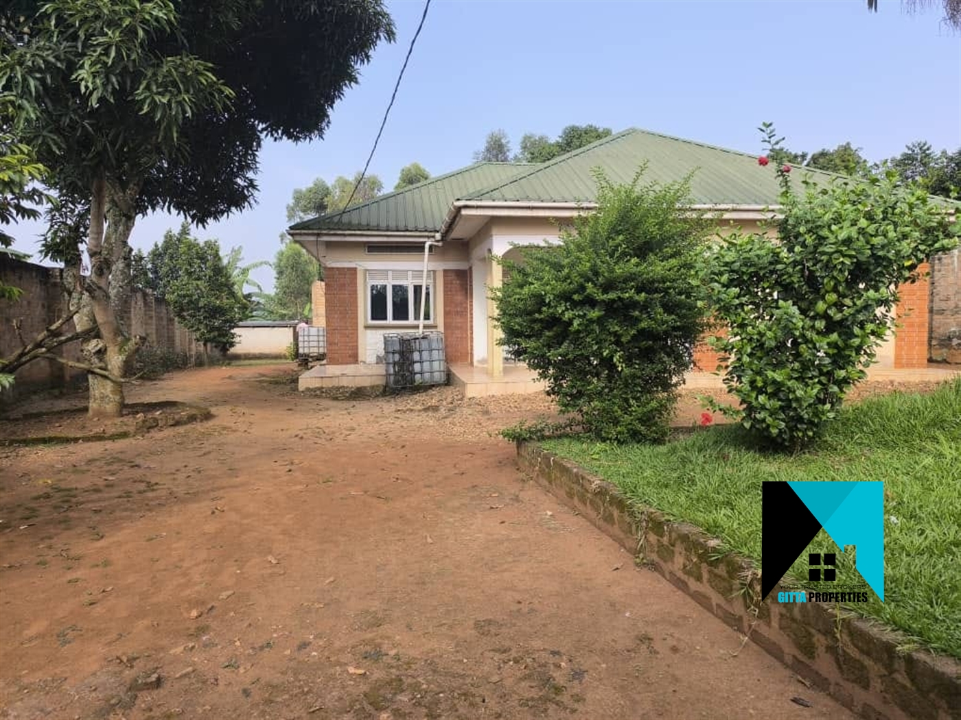 Bungalow for sale in Mbalala Mukono