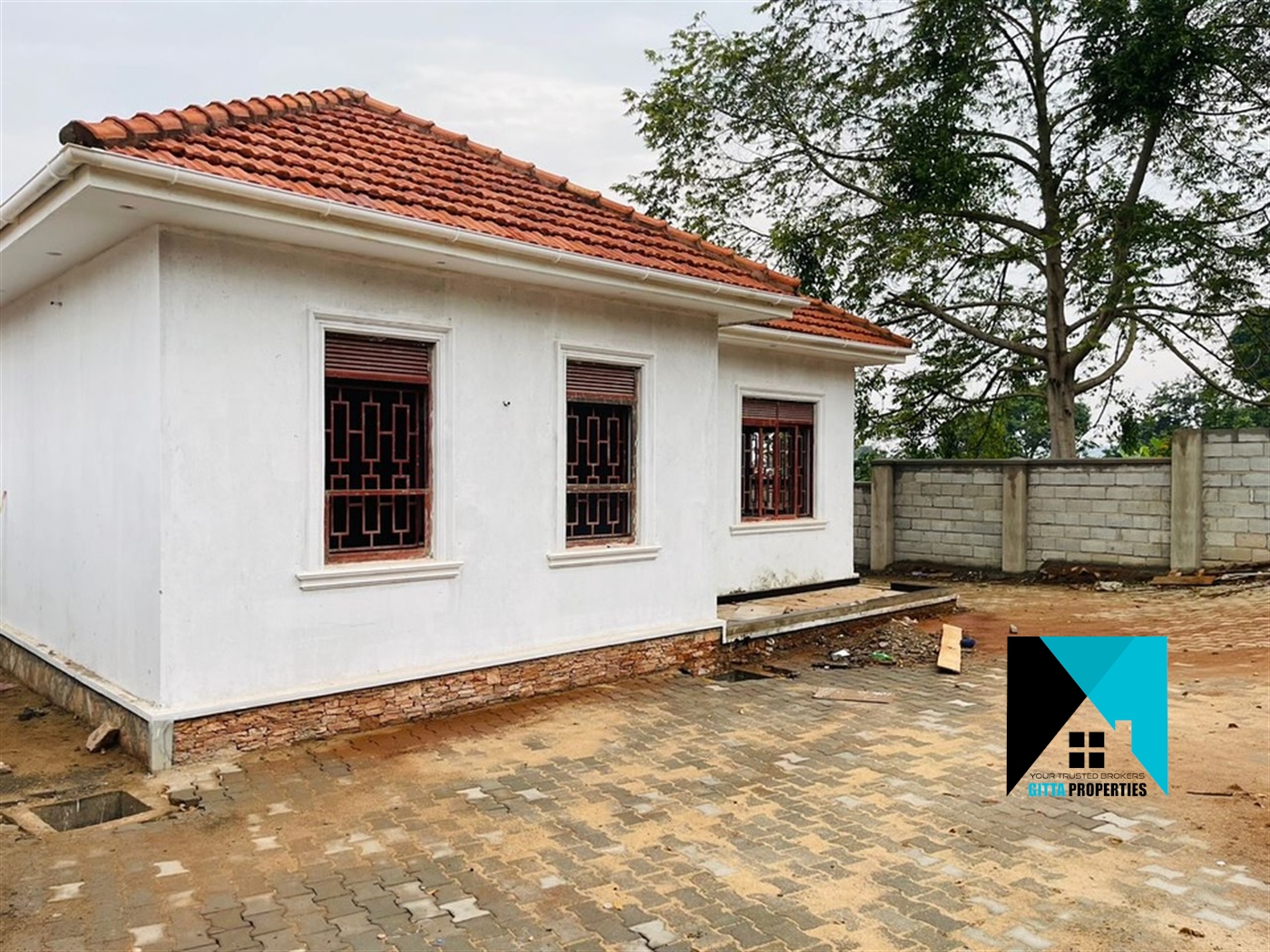 Bungalow for sale in Bwebajja Wakiso