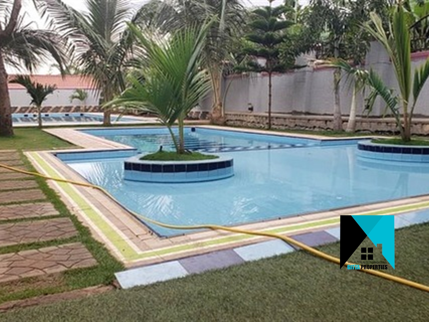 Mansion for sale in Bunamwaaya Wakiso