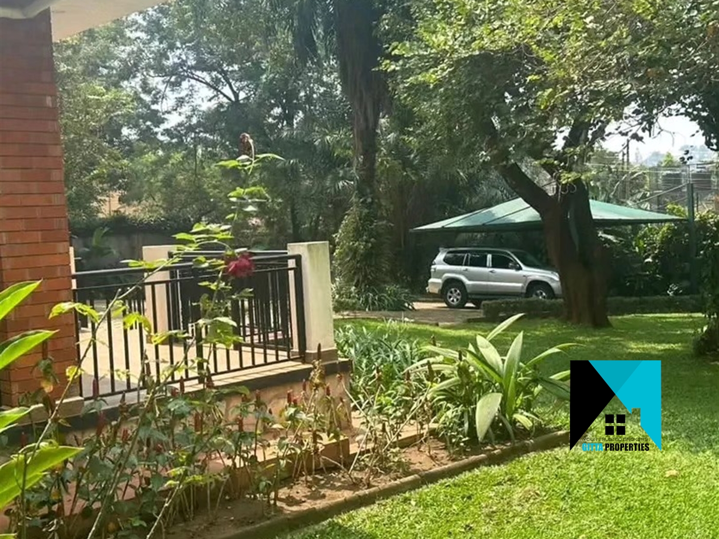 Storeyed house for sale in Kololo Kampala