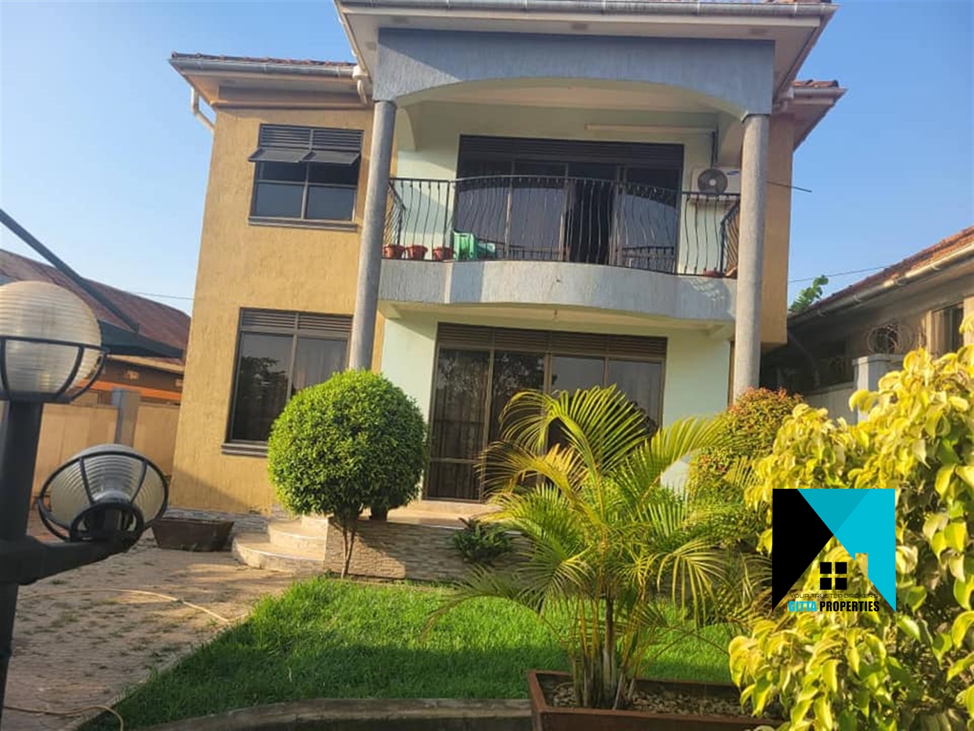 Storeyed house for sale in Kimbejja Wakiso