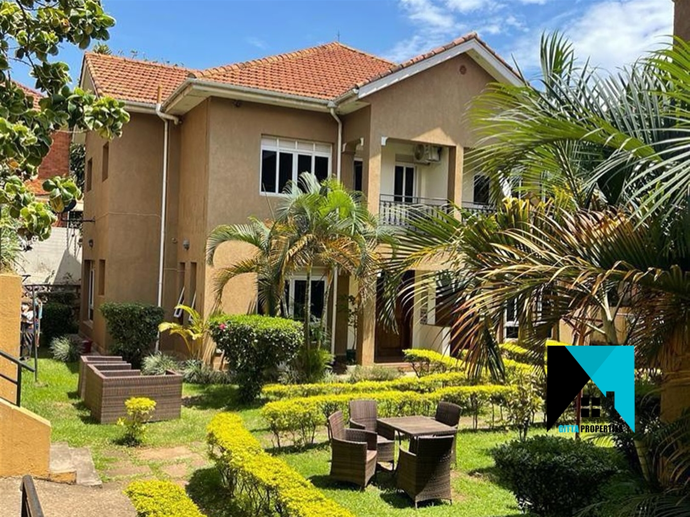 Storeyed house for sale in Muyenga Kampala