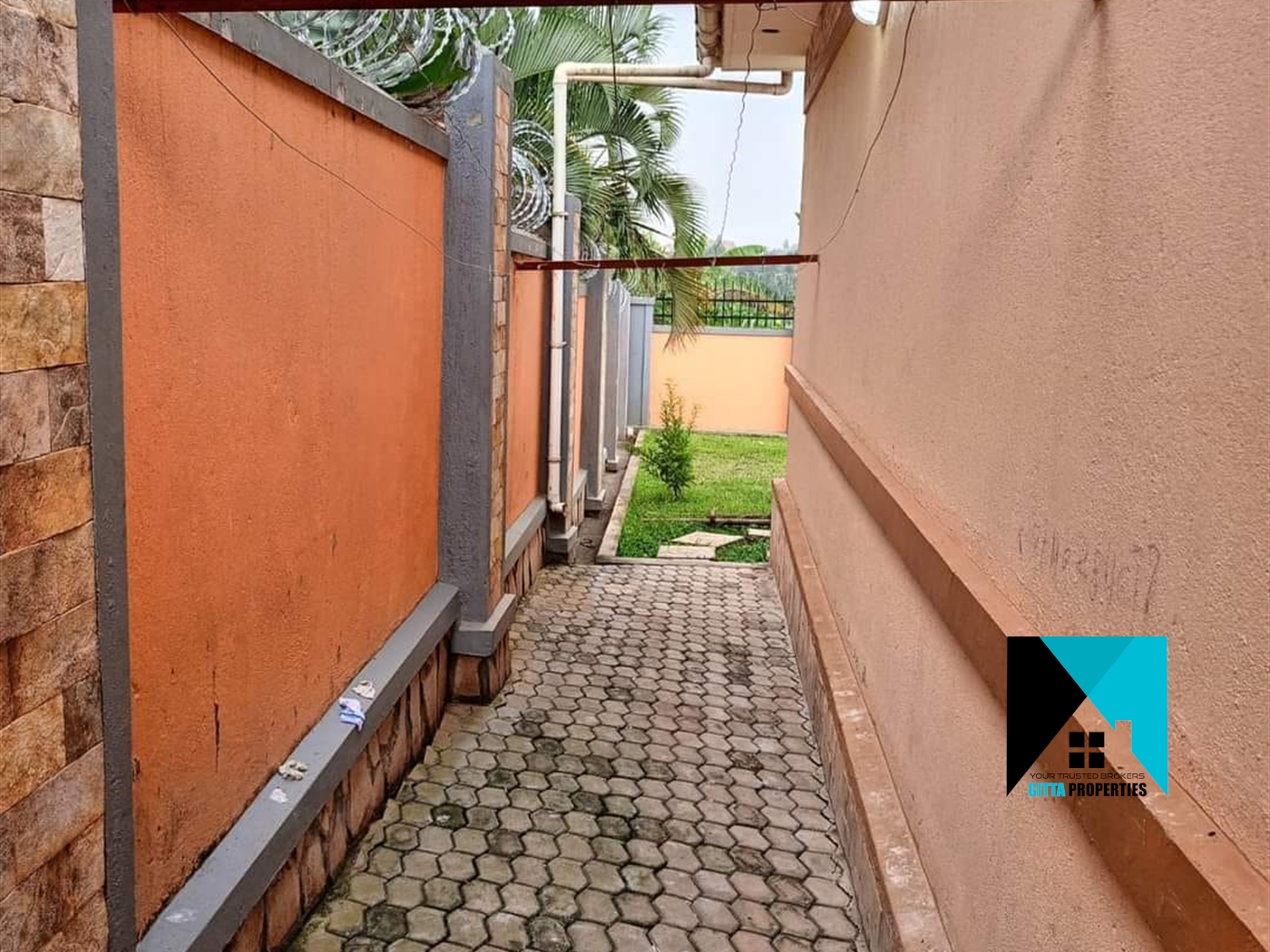 Bungalow for sale in Buwaate Wakiso