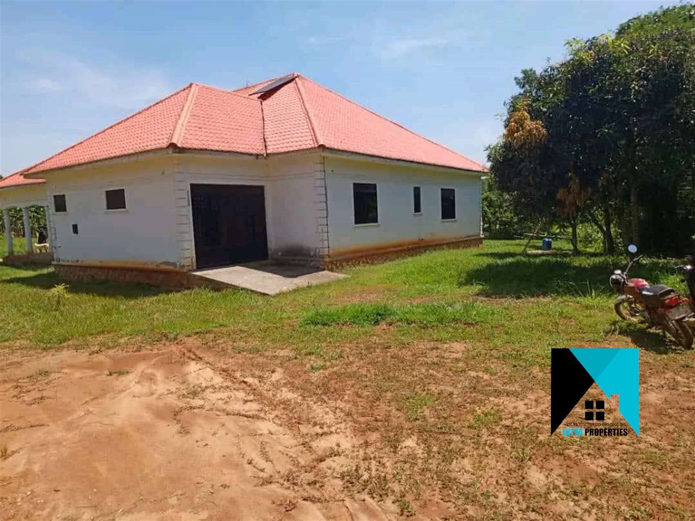 Bungalow for sale in Gobelo Wakiso