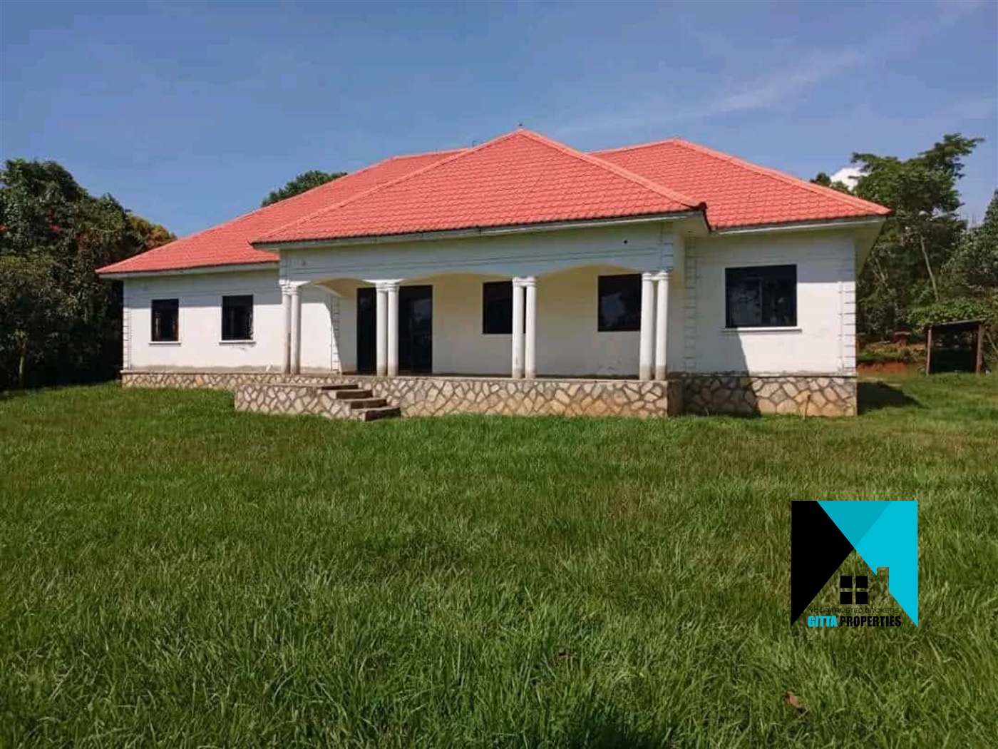 Bungalow for sale in Gobelo Wakiso