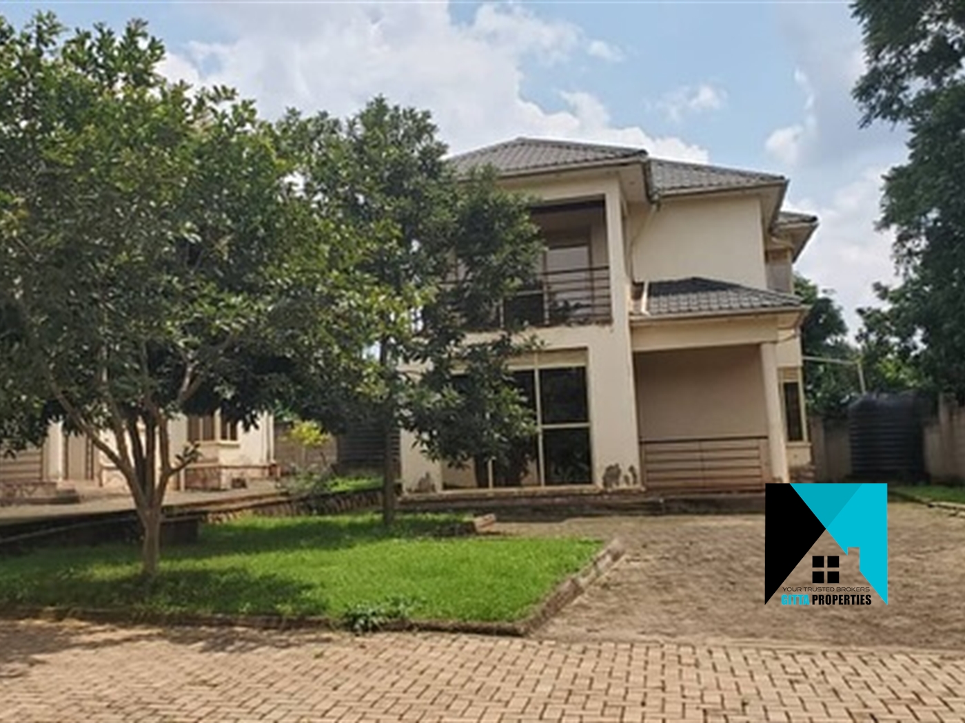 Storeyed house for sale in Masooli Wakiso