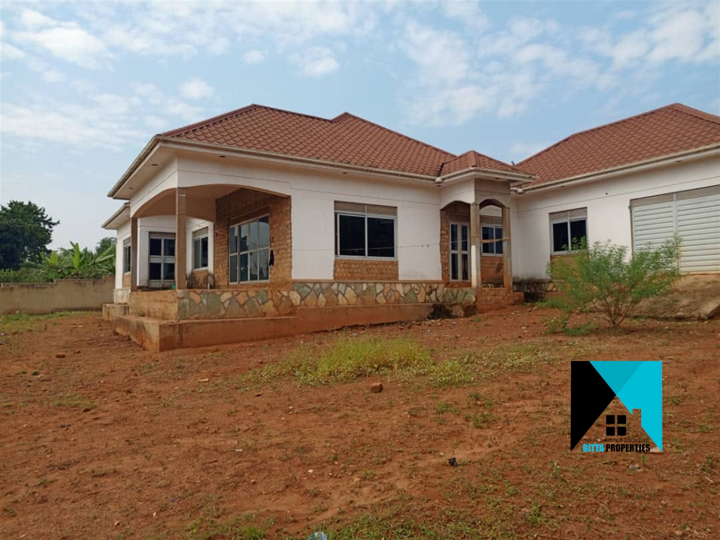 Bungalow for sale in Kakiri Wakiso