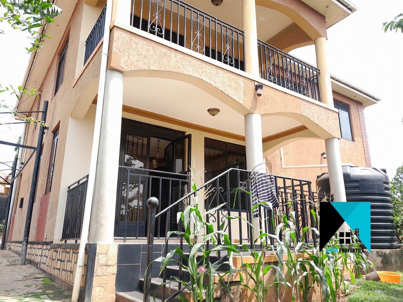 Storeyed house for rent in Namugongo Wakiso