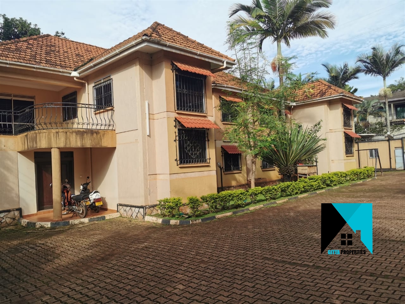 Town House for sale in Naguru Kampala