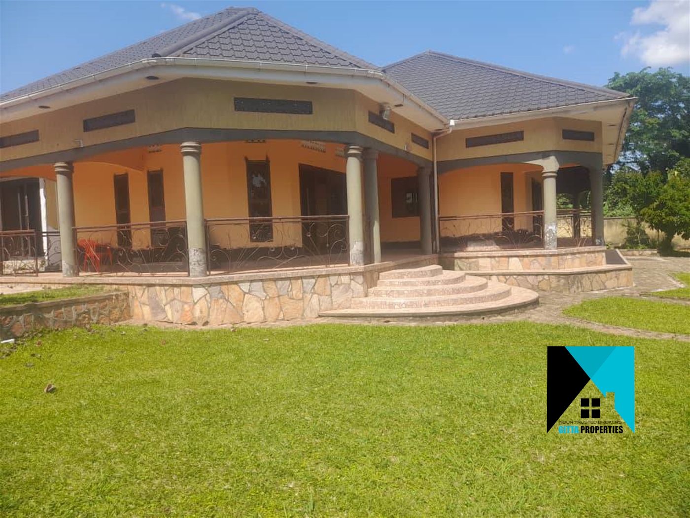 Bungalow for sale in Maya Wakiso