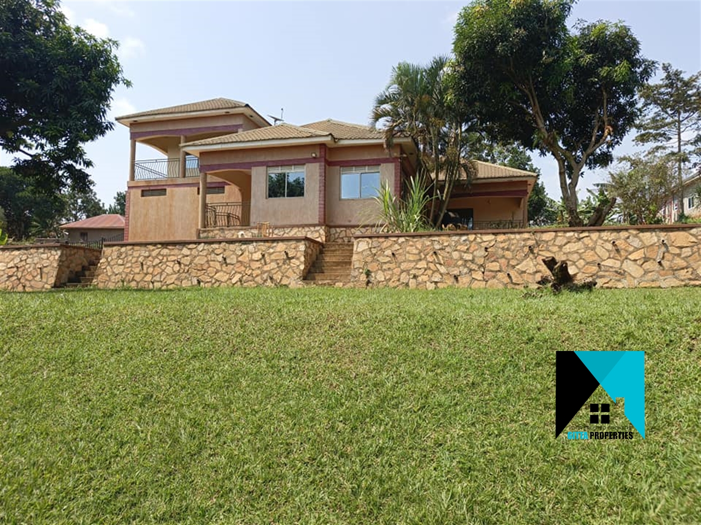 Storeyed house for sale in Kira Wakiso