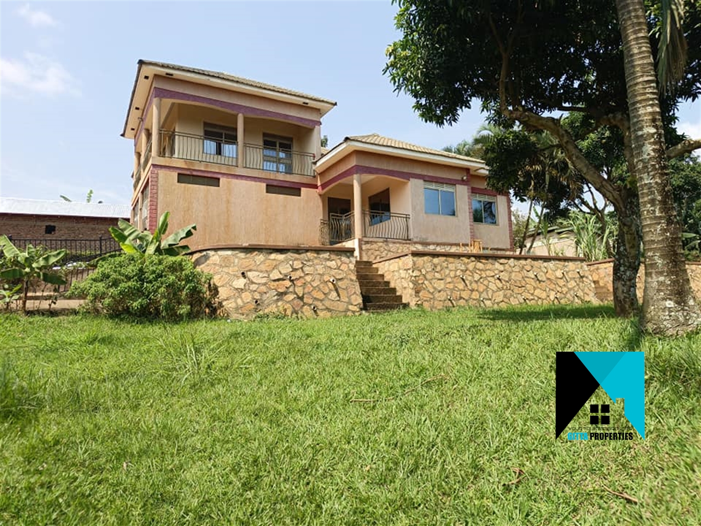 Storeyed house for sale in Kira Wakiso