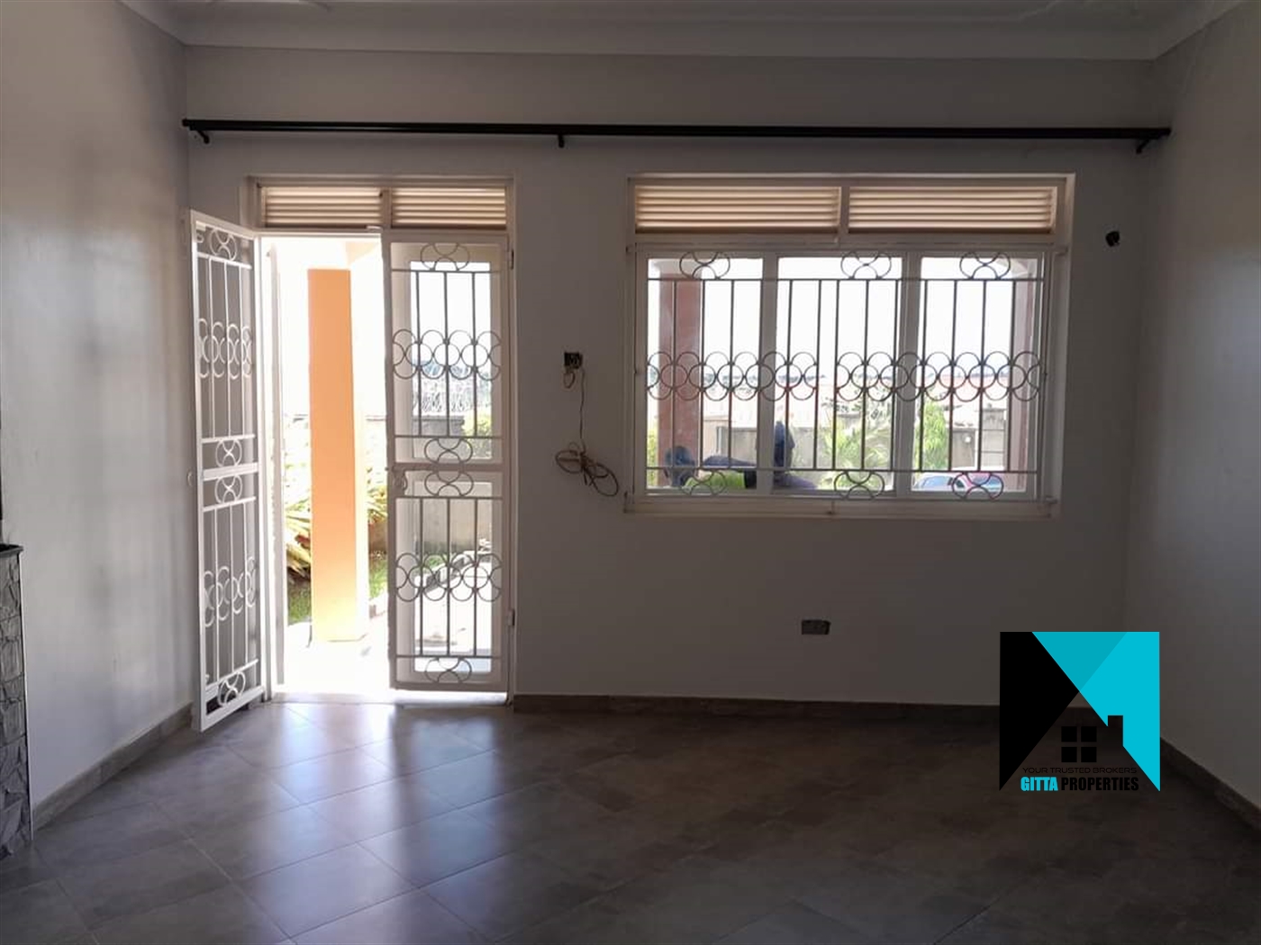 Semi Detached for rent in Bweyogerere Wakiso