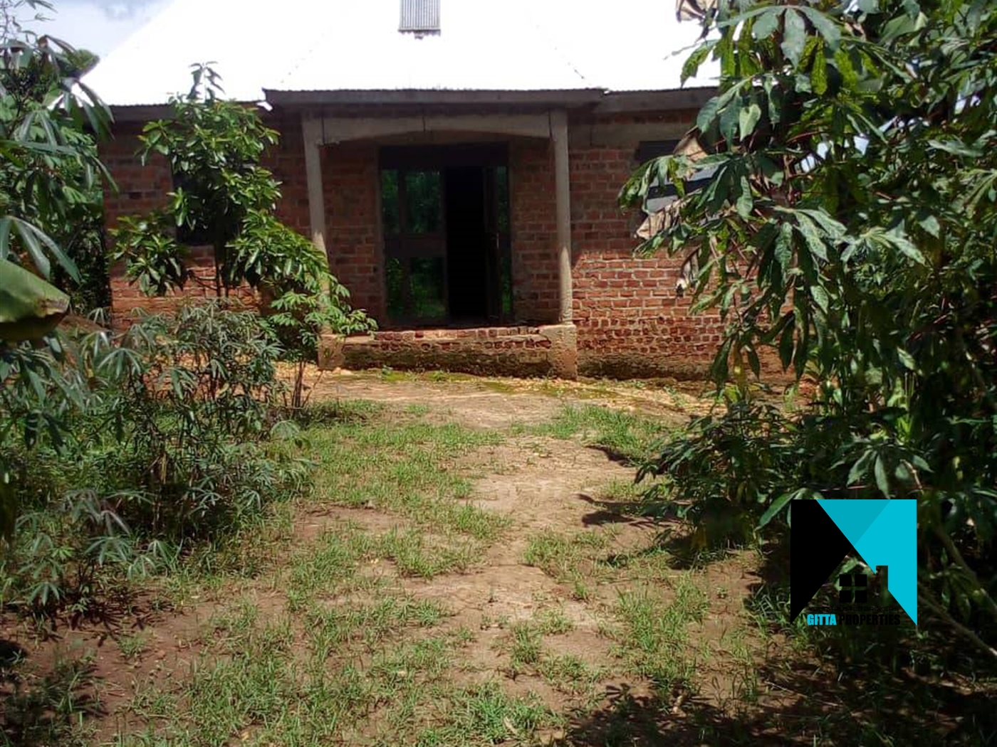 Shell House for sale in Busikiri Wakiso