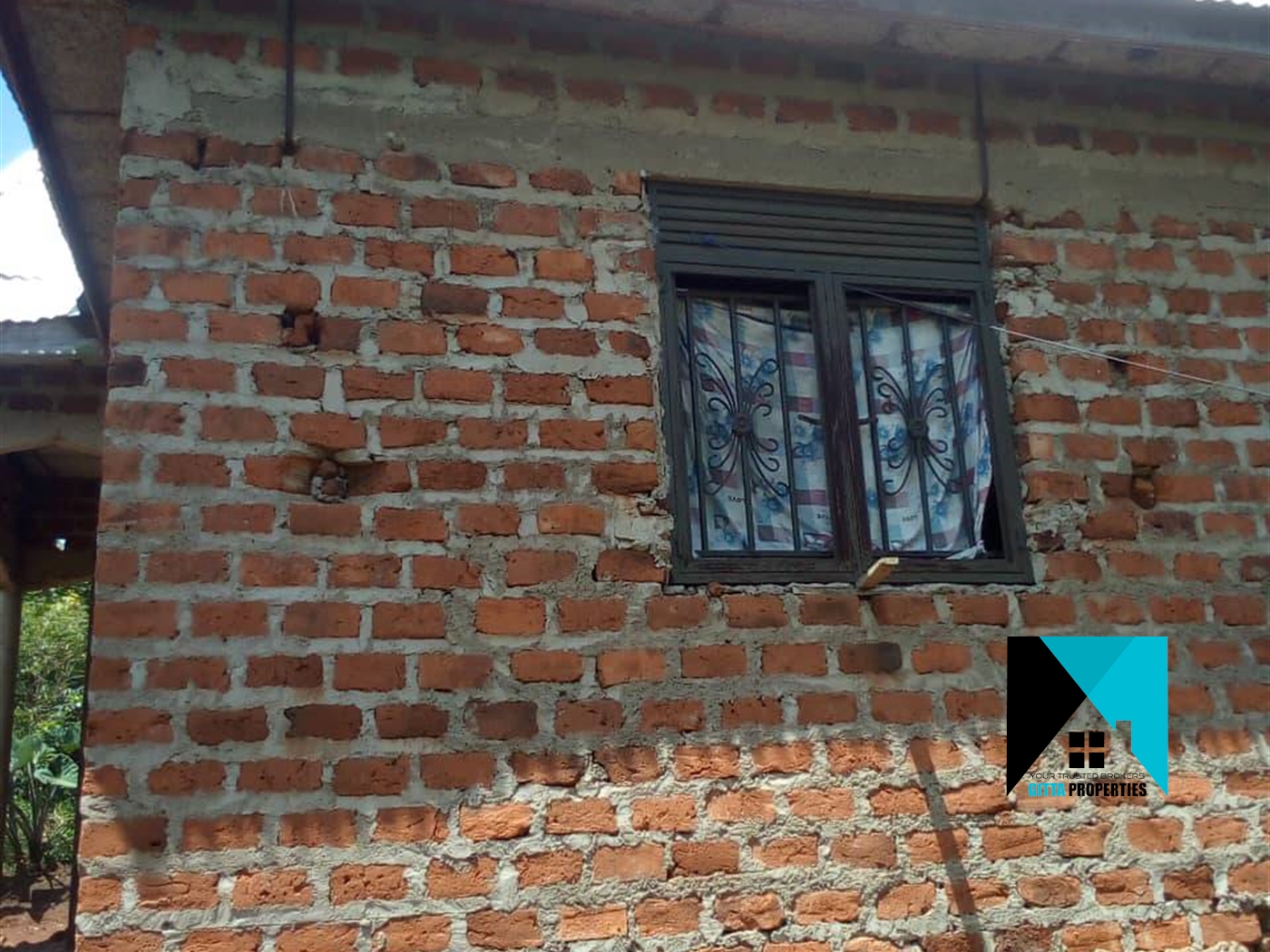 Shell House for sale in Busikiri Wakiso