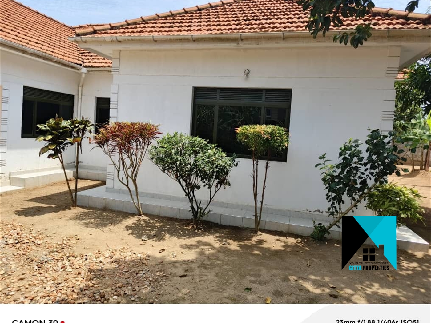 Bungalow for sale in Kigo Wakiso