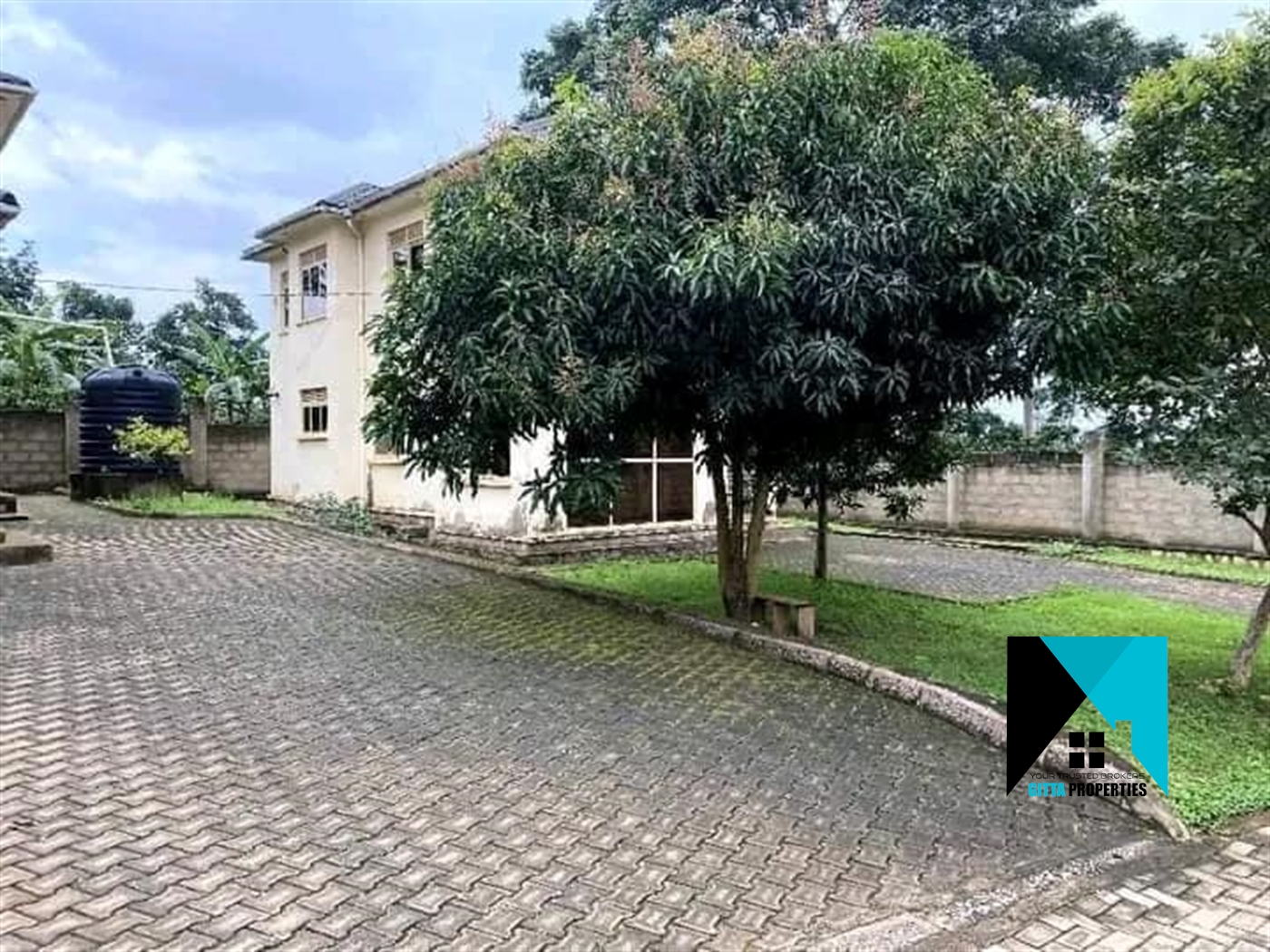 Storeyed house for sale in Masooli Wakiso