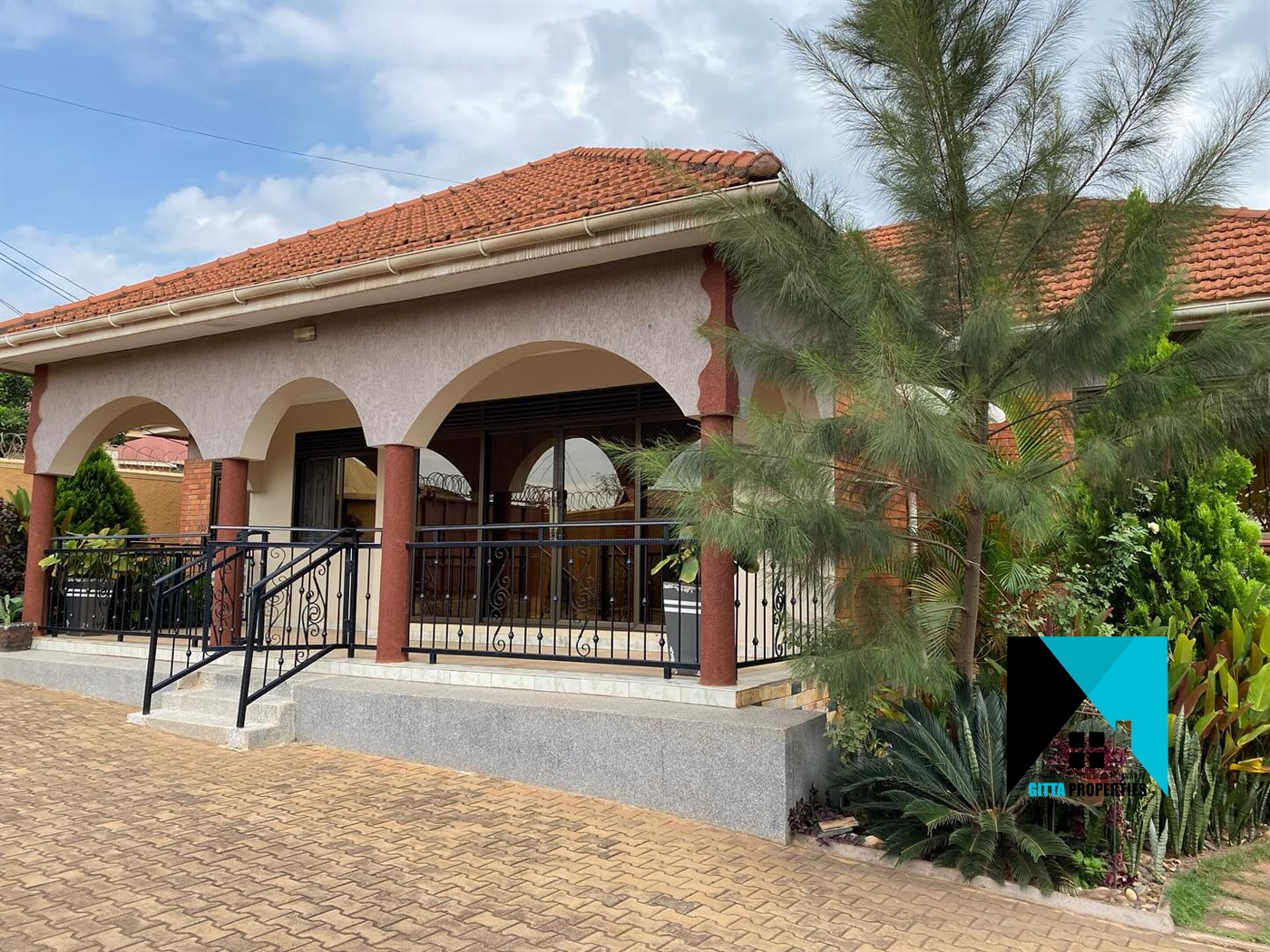 Bungalow for sale in Kisaasi Kampala