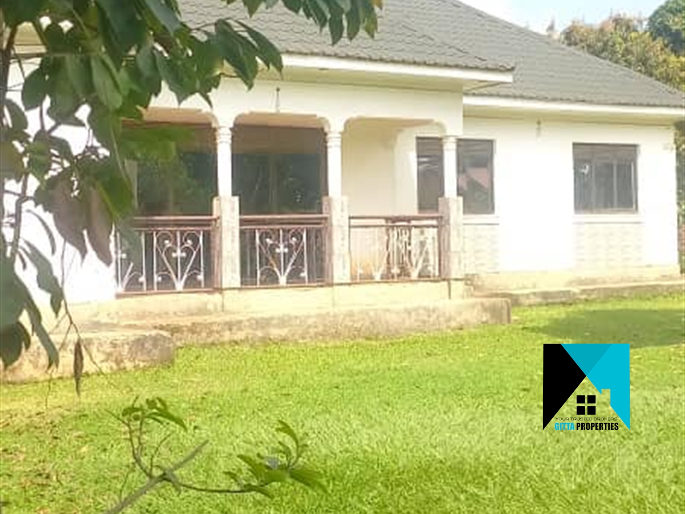 Bungalow for sale in Munyonyo Kampala