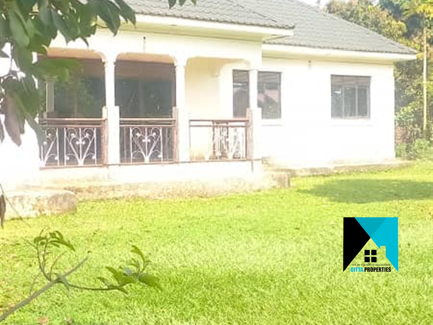 Bungalow for sale in Munyonyo Kampala