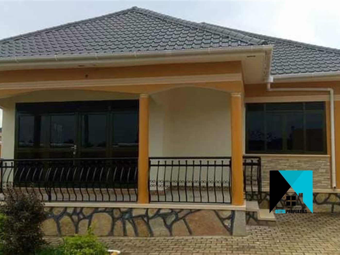 Bungalow for sale in Nakweelo Wakiso