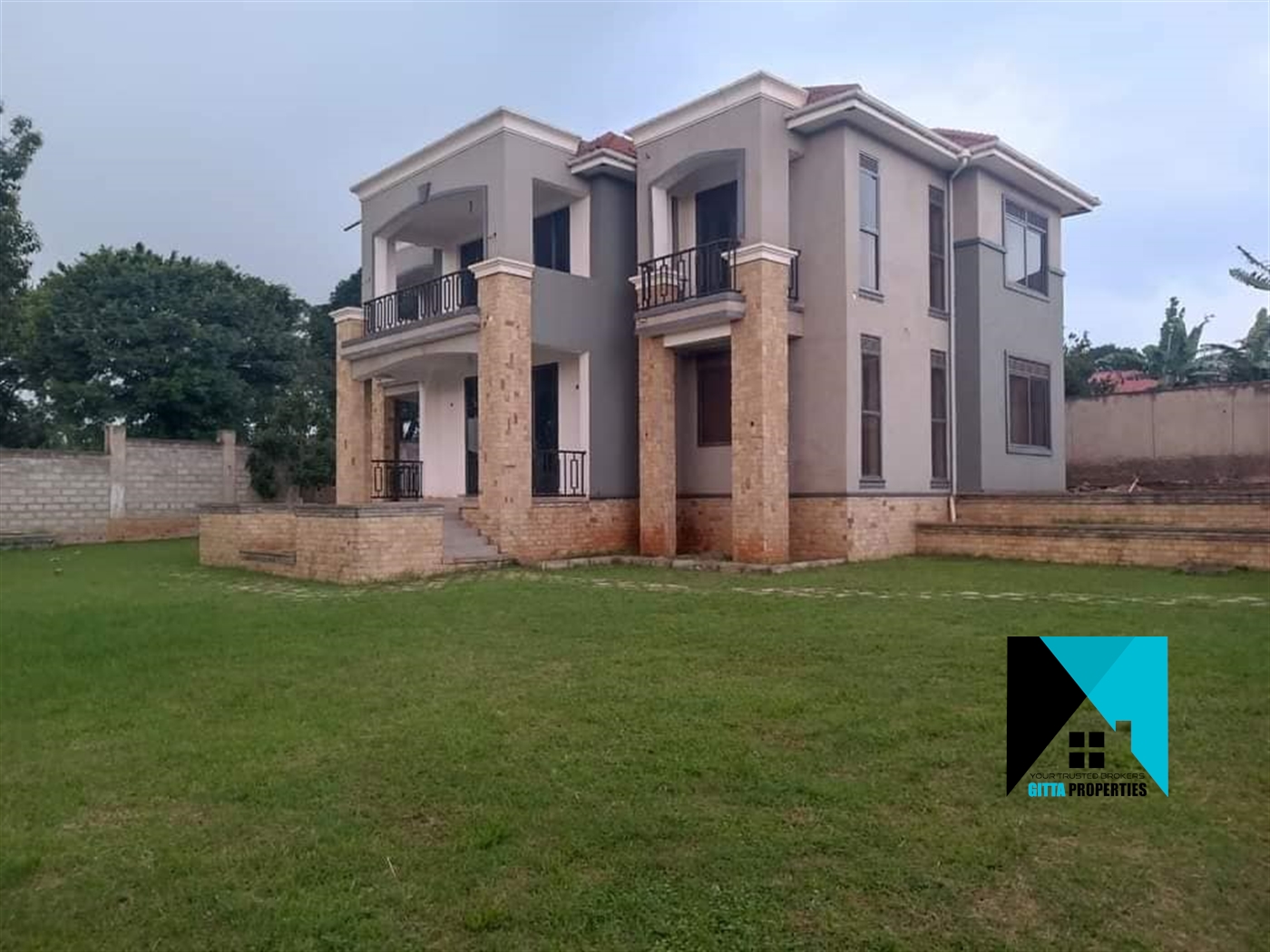 Storeyed house for sale in Mbalwa Wakiso