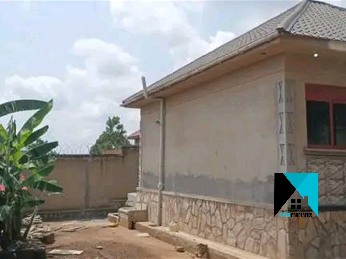 Bungalow for sale in Kiwenda Wakiso